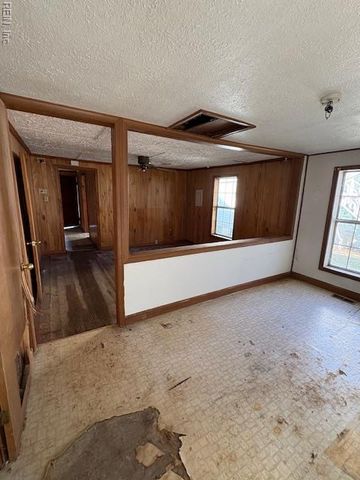 208 Wellons ST, Suffolk, VA 23434