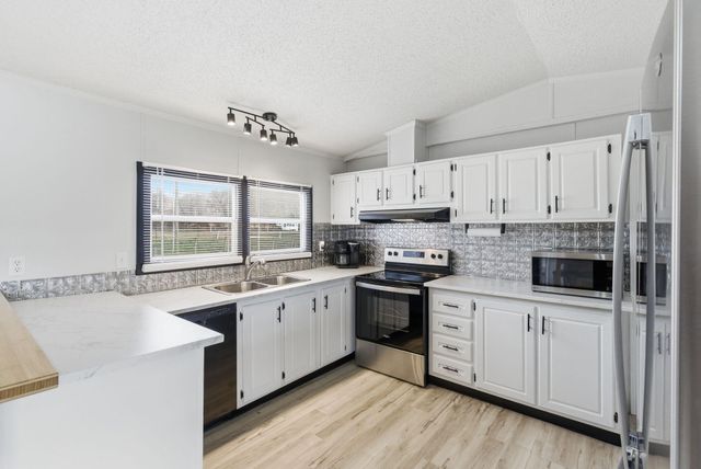 785 Clear Creek Road, Salt Lick, KY 40371