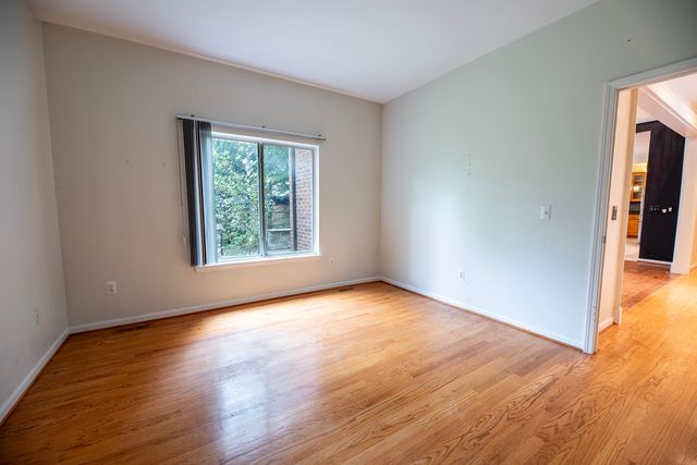 2255 Radcliffe Drive, Troy, MI 48085