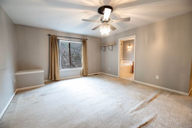 2255 Radcliffe Drive, Troy, MI 48085