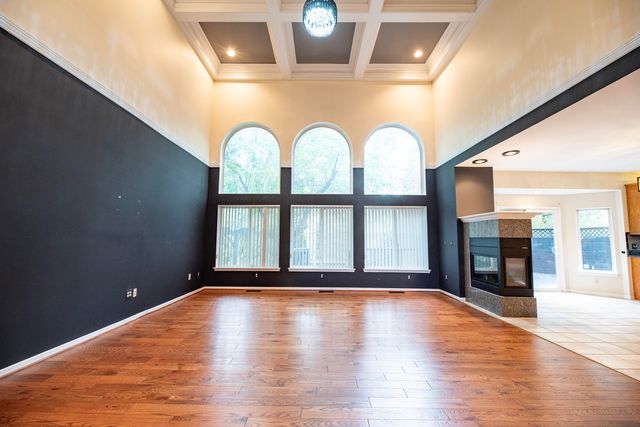 2255 Radcliffe Drive, Troy, MI 48085