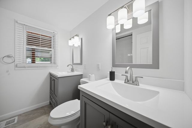 130 Flint Street, Manchester, NH 03103