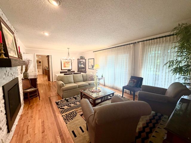 1736 Eagle Drive, Hixson, TN 37343