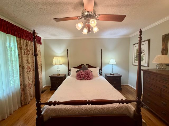 1736 Eagle Drive, Hixson, TN 37343