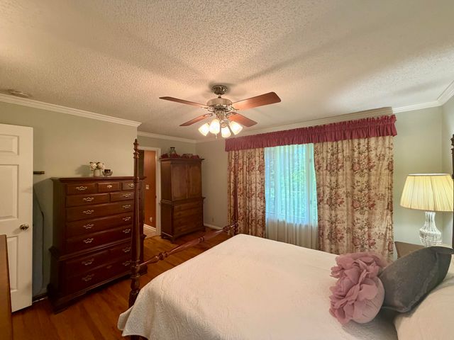 1736 Eagle Drive, Hixson, TN 37343