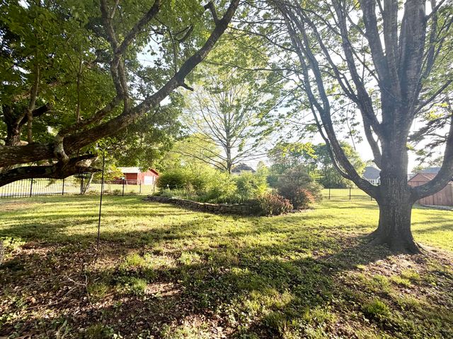 1736 Eagle Drive, Hixson, TN 37343