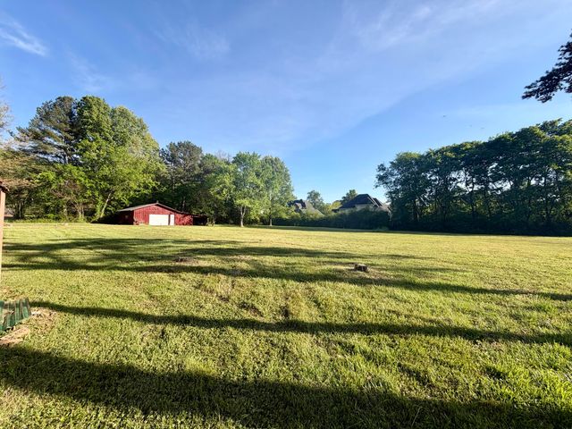 1736 Eagle Drive, Hixson, TN 37343