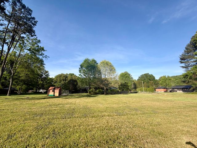 1736 Eagle Drive, Hixson, TN 37343