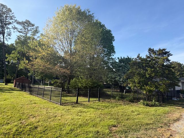 1736 Eagle Drive, Hixson, TN 37343