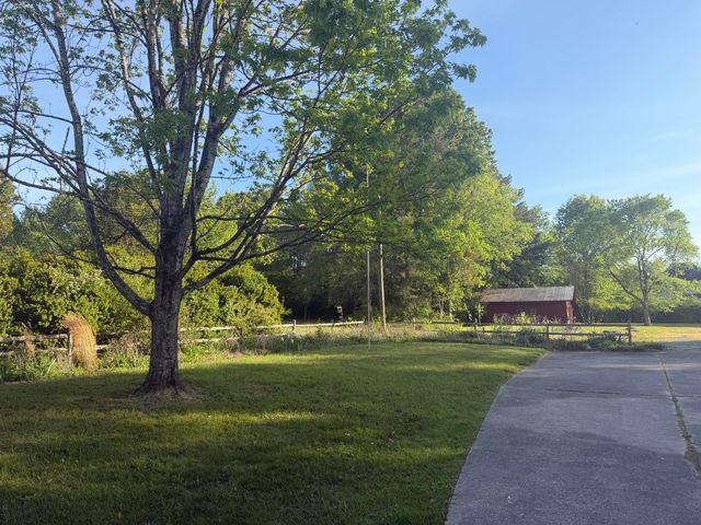 1736 Eagle Drive, Hixson, TN 37343