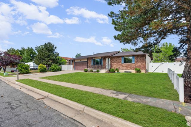 1224 W 550 ST, Clearfield, UT 84015