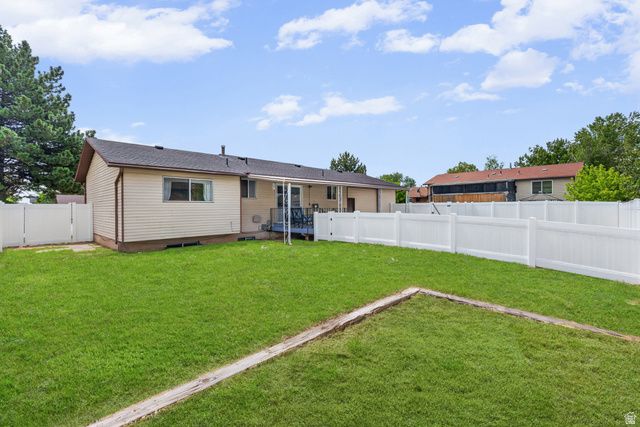 1224 W 550 ST, Clearfield, UT 84015