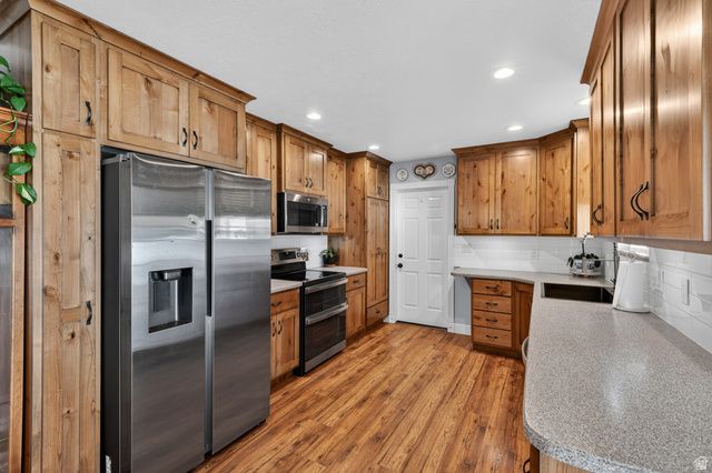 1224 W 550 ST, Clearfield, UT 84015