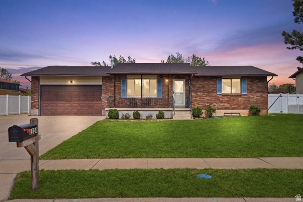 1224 W 550 ST, Clearfield, UT 84015