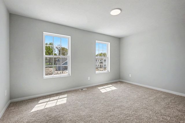 2228 Irvington Drive, South Bend, IN 46614