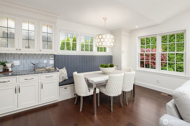 5230 NE 75th Street, Seattle, WA 98115