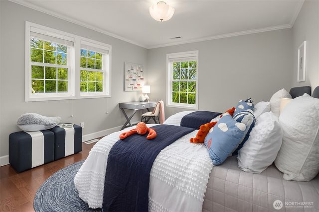 5230 NE 75th Street, Seattle, WA 98115