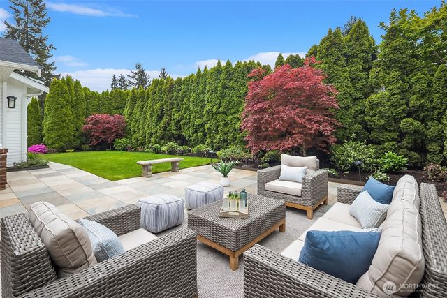 5230 NE 75th Street, Seattle, WA 98115
