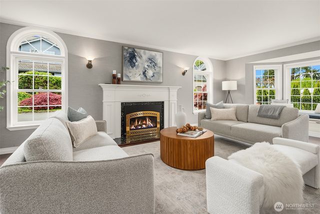 5230 NE 75th Street, Seattle, WA 98115