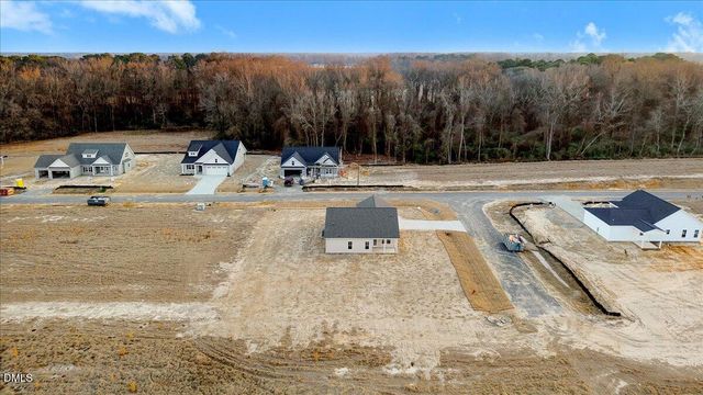 401 Creeks Edge Drive, Pikeville, NC 27863