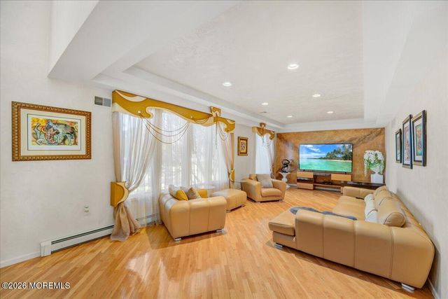 5 Cherry Point Court, Morganville, NJ 07751