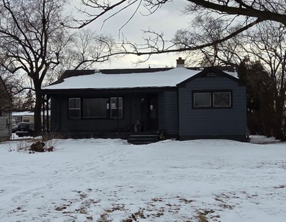 70 E 150th Street, Harvey, IL 60426