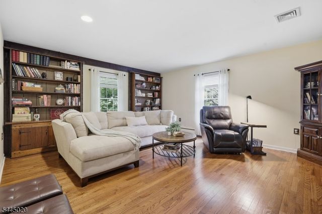 11 Cedar Lake Rd, Blairstown Twp., NJ 07825