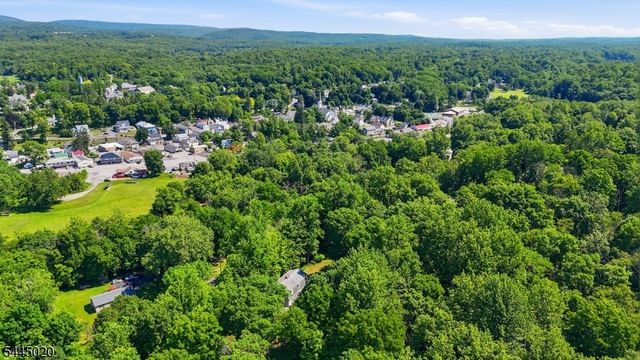 11 Cedar Lake Rd, Blairstown Twp., NJ 07825