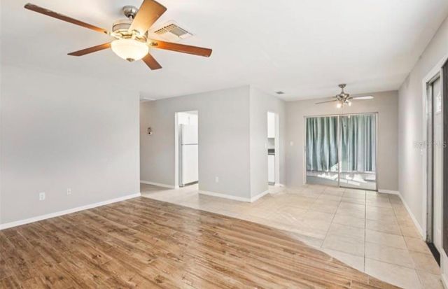 2304 GLENMORE CIRCLE 327, Sun City Center, FL 33573