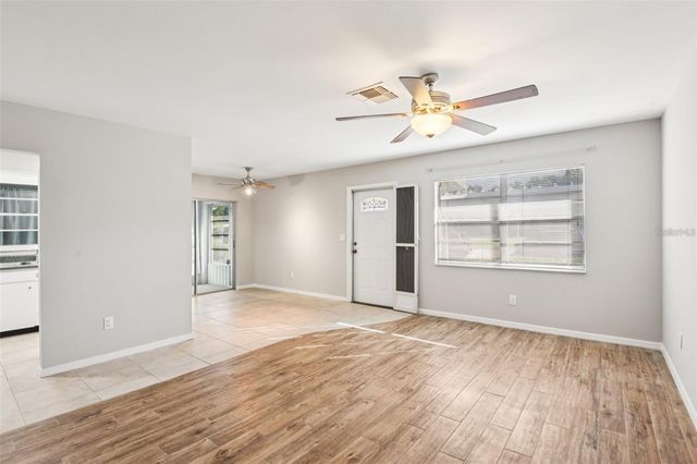 2304 GLENMORE CIRCLE 327, Sun City Center, FL 33573