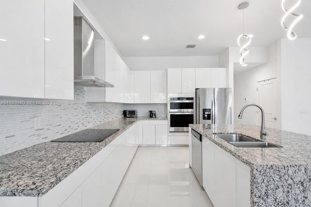 4406 SW 178th Ave, Miramar, FL 33029