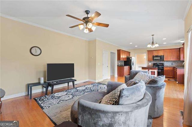 135 Mccook Way NW, Kennesaw, GA 30144