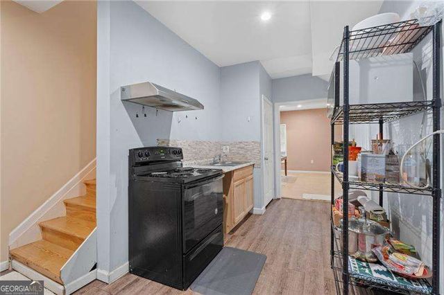 135 Mccook Way NW, Kennesaw, GA 30144