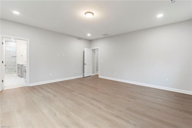 1308 Narrow WAY, Virginia Beach, VA 23451