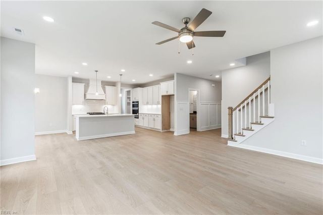 1308 Narrow WAY, Virginia Beach, VA 23451