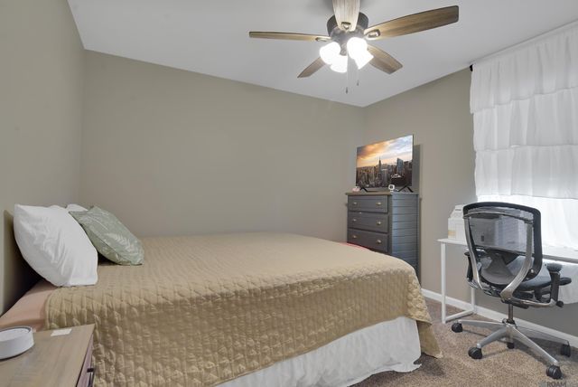 30891 Clearview Ct, Denham Springs, LA 70726