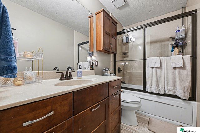 4541 N 85th Street, Omaha, NE 68134