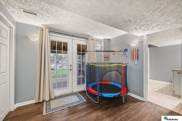 4541 N 85th Street, Omaha, NE 68134