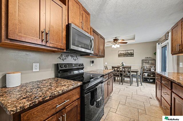 4541 N 85th Street, Omaha, NE 68134