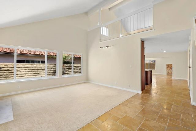 8761 Menkar Rd, San Diego, CA 92126