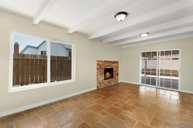 8761 Menkar Rd, San Diego, CA 92126