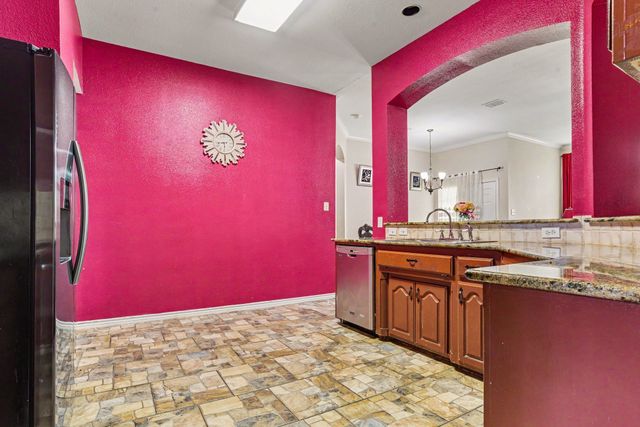 2005 Merritt Way, Arlington, TX 76018