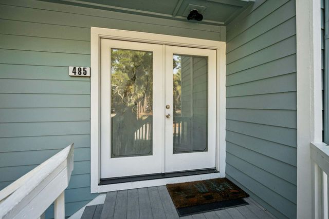 485 Sea Cloud Circle, Edisto Island, SC 29438