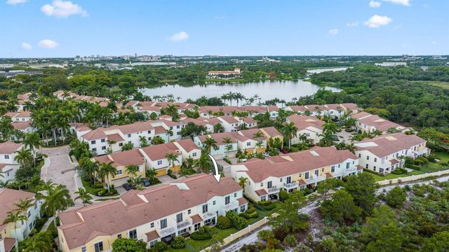 4873 NW 16th Terrace, Boca Raton, FL 33431