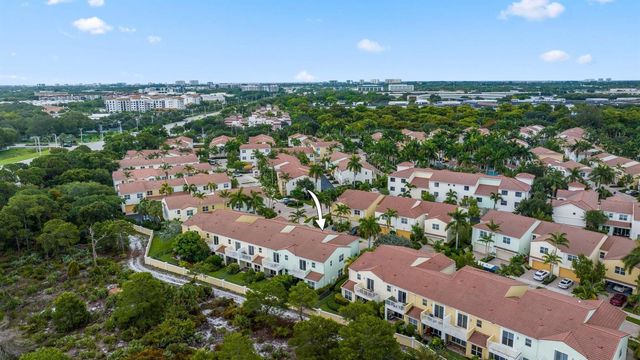 4873 NW 16th Terrace, Boca Raton, FL 33431