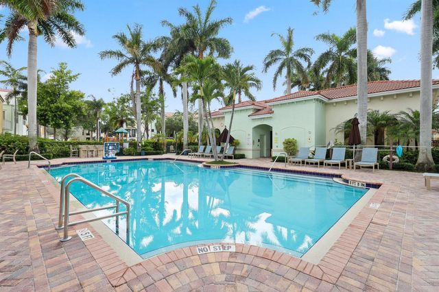 4873 NW 16th Terrace, Boca Raton, FL 33431