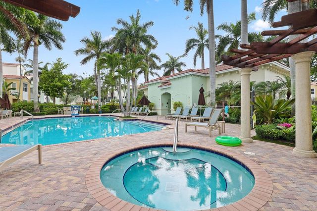 4873 NW 16th Terrace, Boca Raton, FL 33431