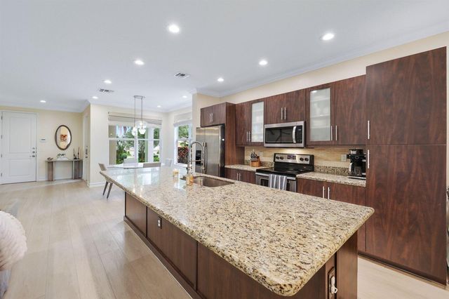 4873 NW 16th Terrace, Boca Raton, FL 33431