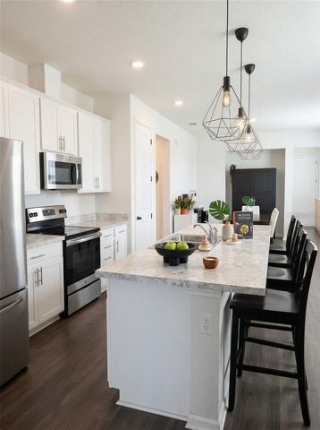 1241 FOREST GATE CIRCLE, Haines City, FL 33844