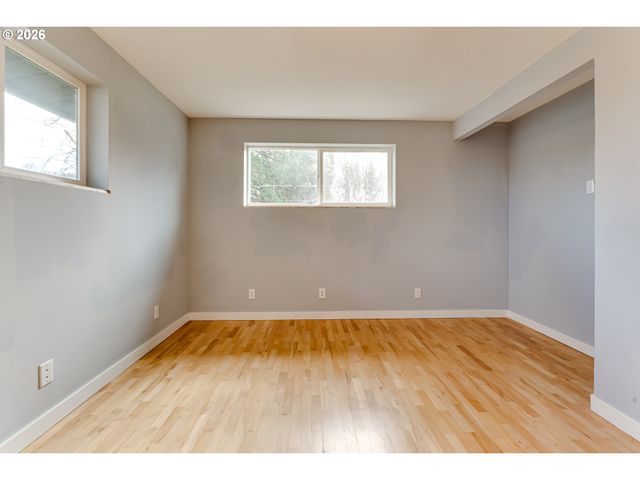 555 STAFFORD Ct, Eugene, OR 97405